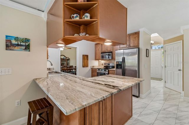 2434 SUMMITVIEW DRIVE, Lakeland, FL 33812
