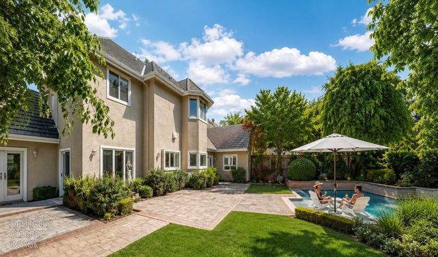 1037 Vienna Dr, Lodi, CA 95242