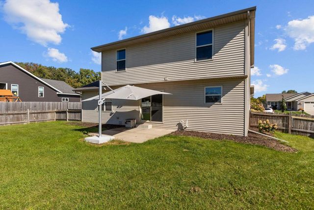 2505 MARATHON AVENUE, Neenah, WI 54956