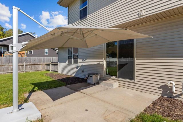 2505 MARATHON AVENUE, Neenah, WI 54956