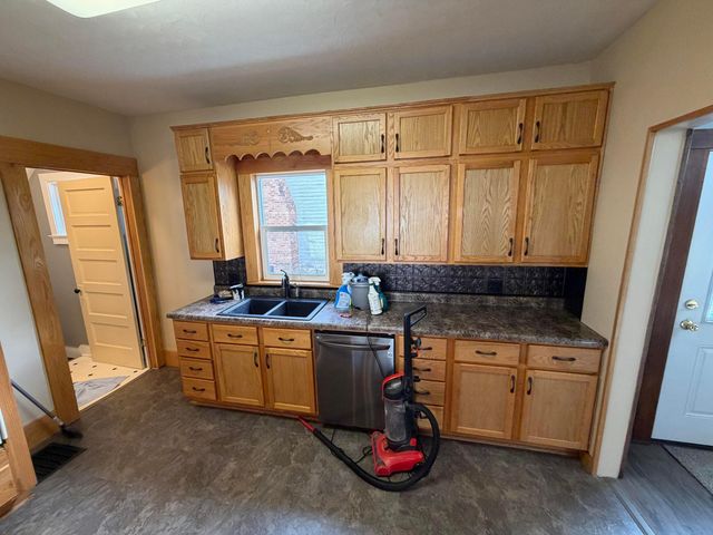 203 Taylor Street, Fredericktown, OH 43019