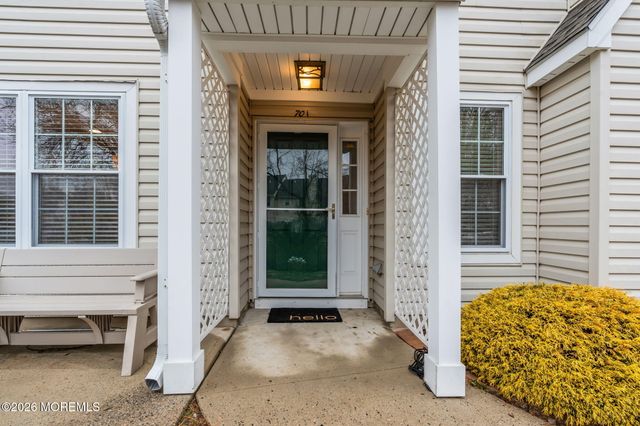 701 Carnation Drive, Brick, NJ 08724