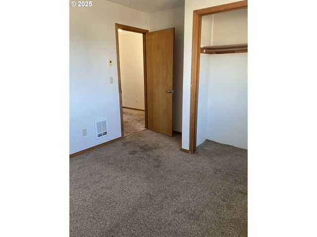 722 PIONEER Rd A, Brookings, OR 97415