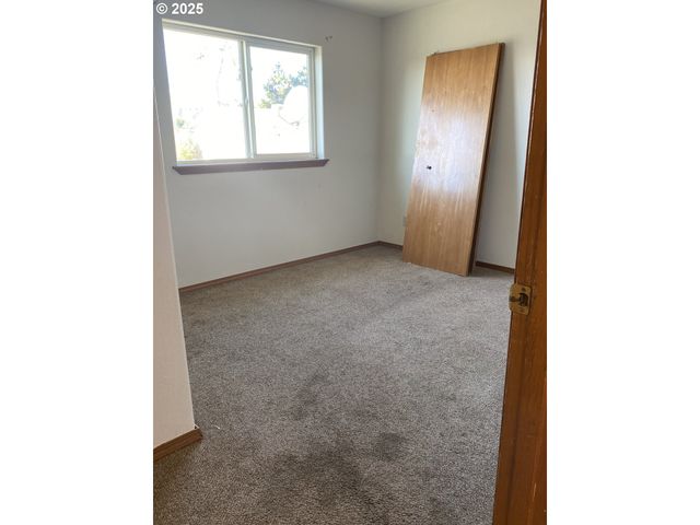 722 PIONEER Rd A, Brookings, OR 97415