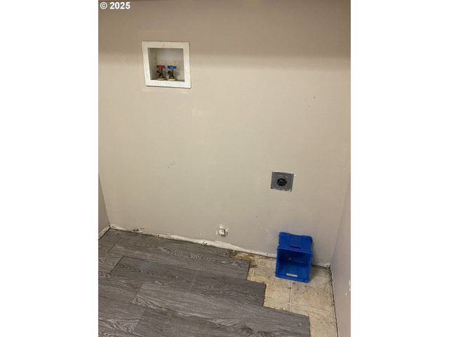 722 PIONEER Rd A, Brookings, OR 97415