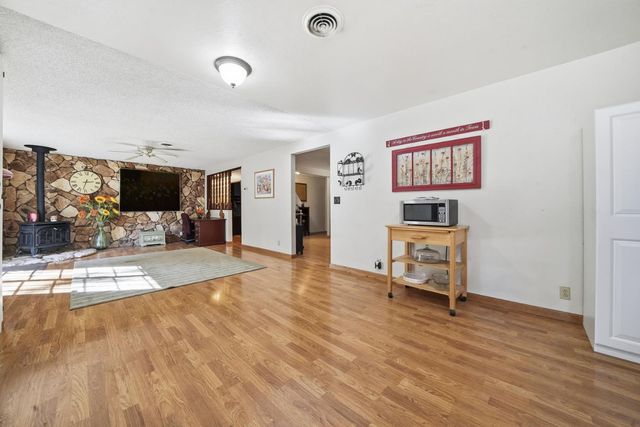 23420 Robin Rd, Pioneer, CA 95666