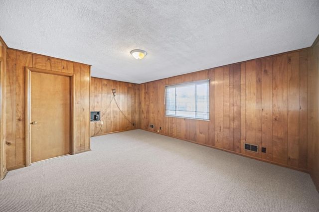 1565 Garywood Avenue, Columbus, OH 43227