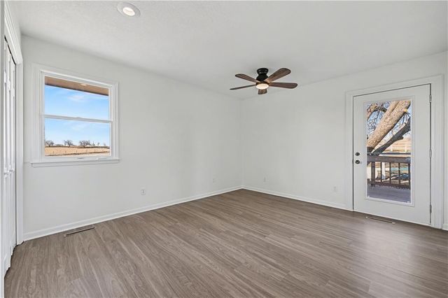 22284 Rosewood Street, Bucyrus, KS 66013