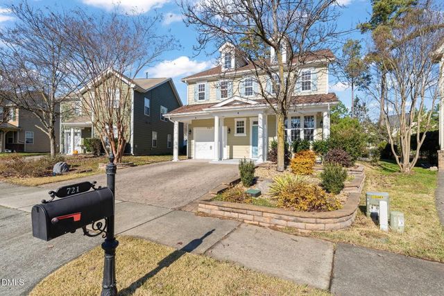 721 Hewespoint Court, Cary, NC 27519