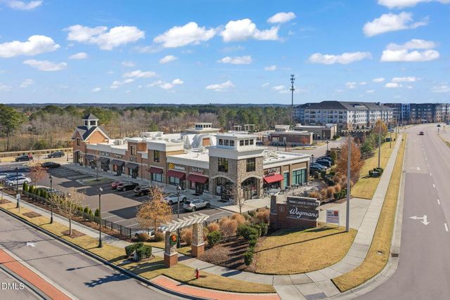 721 Hewespoint Court, Cary, NC 27519