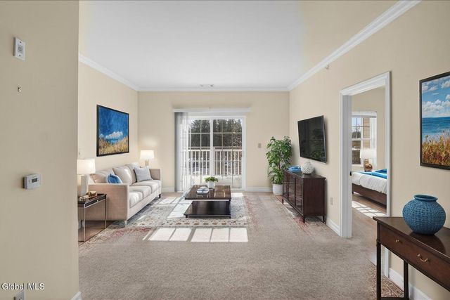 8 Wall Street APT 428, Clifton Park, NY 12065