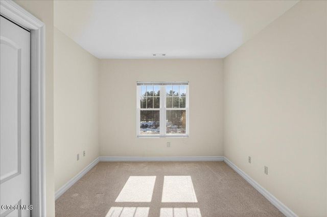 8 Wall Street APT 428, Clifton Park, NY 12065