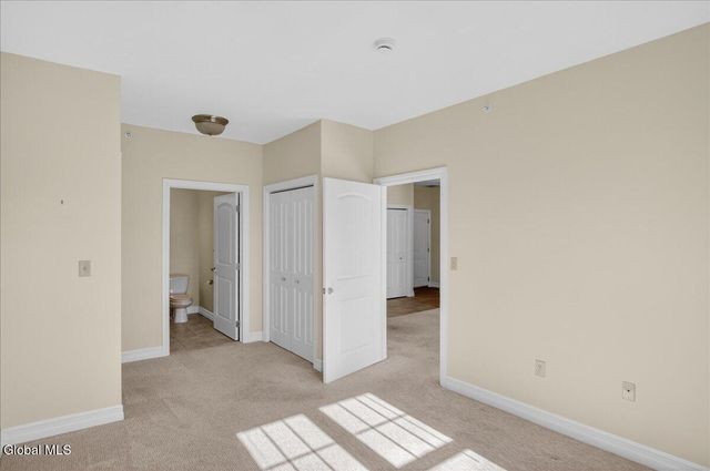 8 Wall Street APT 428, Clifton Park, NY 12065