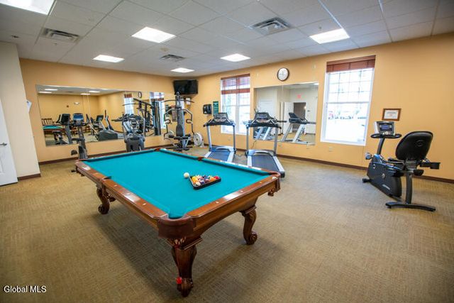 8 Wall Street APT 428, Clifton Park, NY 12065