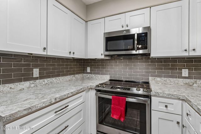11302 DERRINGER Circle S, Jacksonville, FL 32225