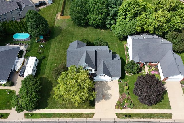 3410 St James Avenue, Bettendorf, IA 52722