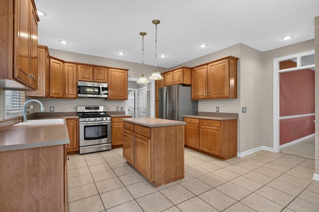 3410 St James Avenue, Bettendorf, IA 52722