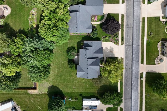 3410 St James Avenue, Bettendorf, IA 52722
