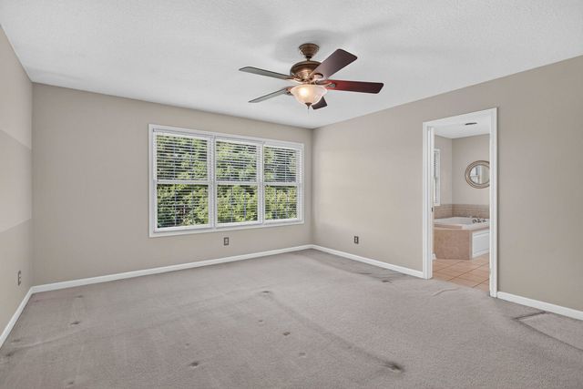 3410 St James Avenue, Bettendorf, IA 52722