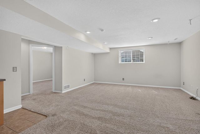 3410 St James Avenue, Bettendorf, IA 52722