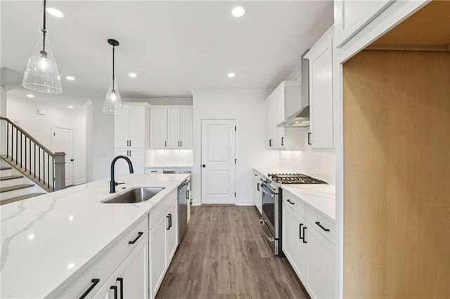 4306 Burton Bend Way 150, Buford, GA 30518