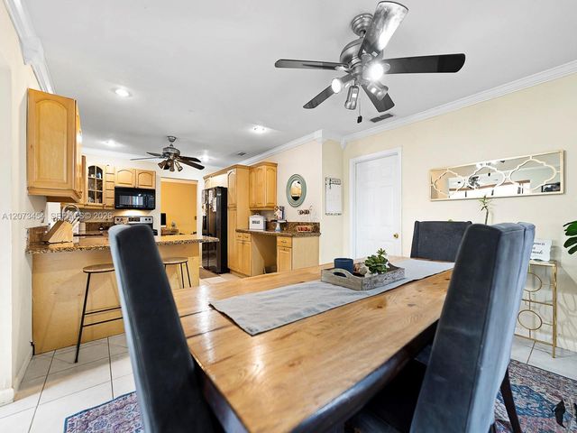 5009 SW 104th Avenue, Cooper City, FL 33328