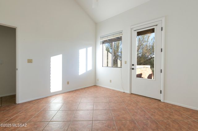 6300 E Via de la Yerba, Tucson, AZ 85750