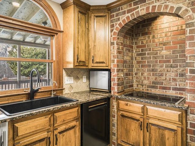 652 McCready Drive, Dallas, GA 30157