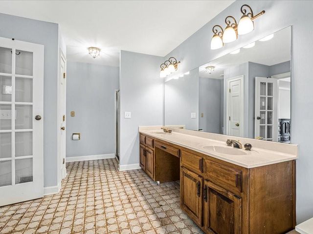 652 McCready Drive, Dallas, GA 30157