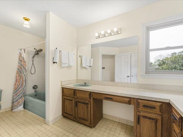 652 McCready Drive, Dallas, GA 30157