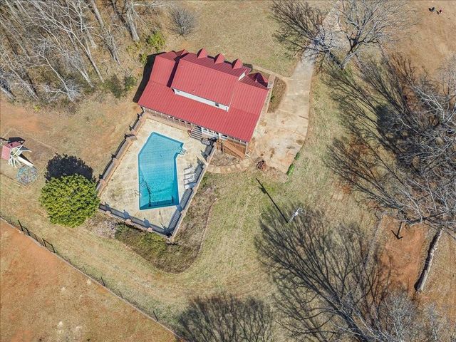 652 McCready Drive, Dallas, GA 30157