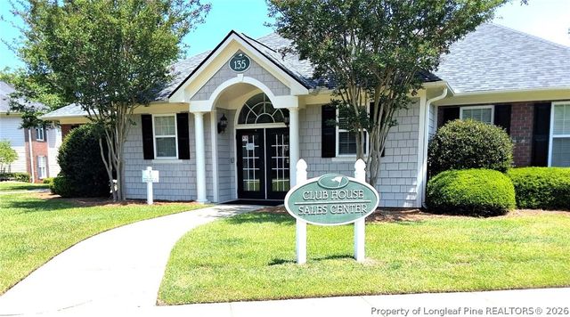 260 Gallery Drive 102, Spring Lake, NC 28390