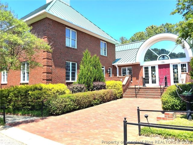 260 Gallery Drive 102, Spring Lake, NC 28390
