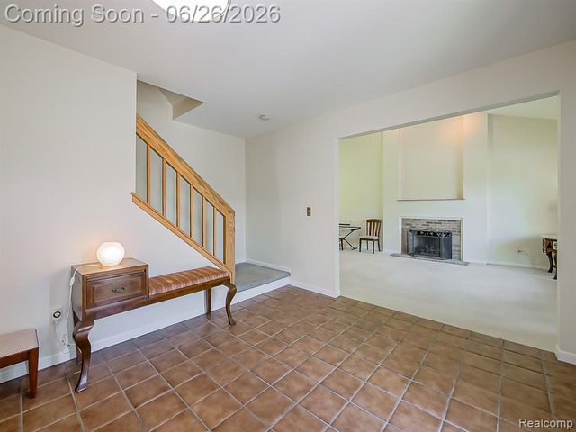 29523 Shenandoah Drive, Farmington, MI 48331
