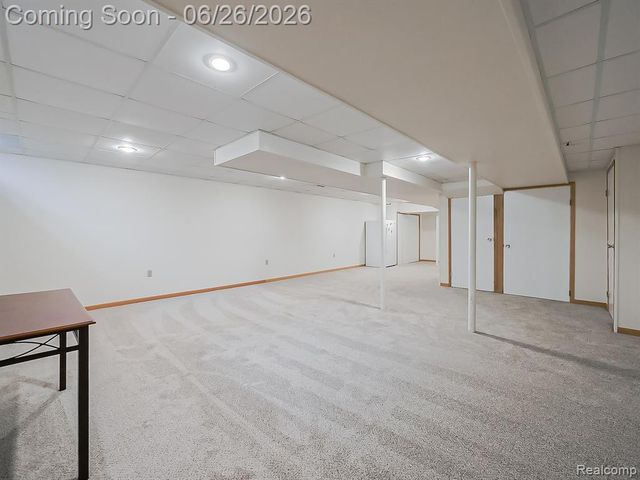 29523 Shenandoah Drive, Farmington, MI 48331
