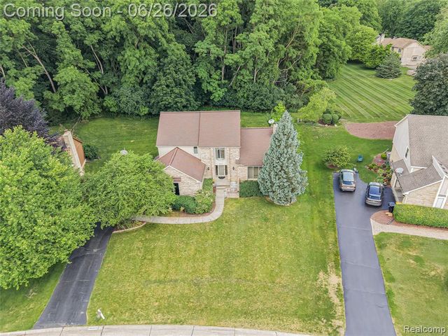 29523 Shenandoah Drive, Farmington, MI 48331