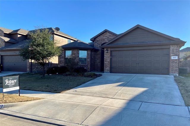 657 Cameron Way, Azle, TX 76020
