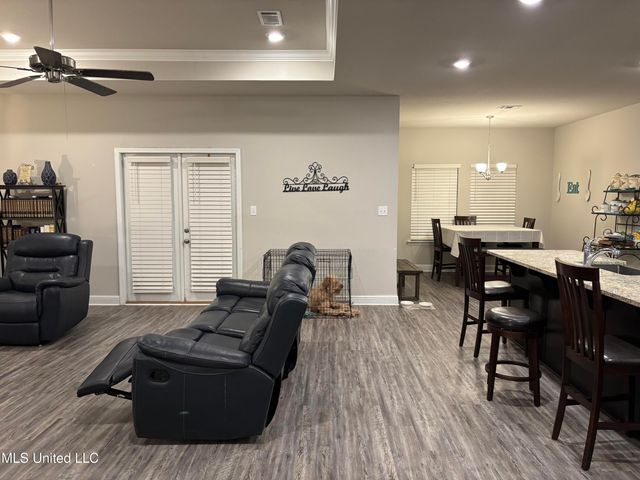 10645 Chapelwood Drive, Gulfport, MS 39503