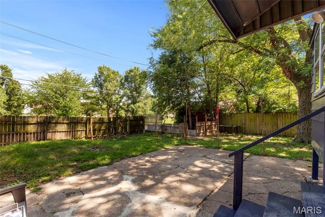 4434 compton, St Louis, MO 63111