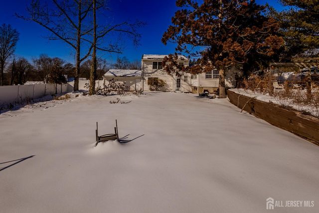 25 colburn Road, East Brunswick, NJ 08816