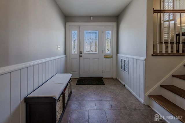 25 colburn Road, East Brunswick, NJ 08816