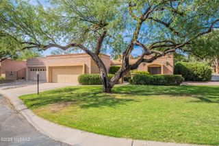 7021 E Calle Morera, Tucson, AZ 85750