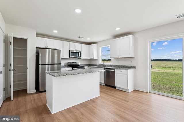 9782 CAMP RD, Laurel, DE 19956