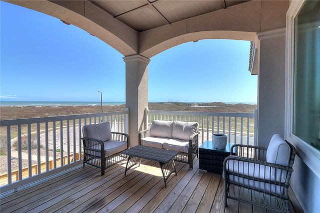 6501 Villa Castellon Dr, Port Aransas, TX 78373
