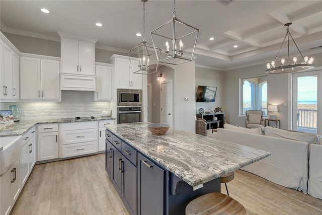 6501 Villa Castellon Dr, Port Aransas, TX 78373