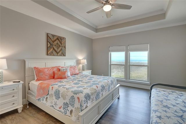 6501 Villa Castellon Dr, Port Aransas, TX 78373