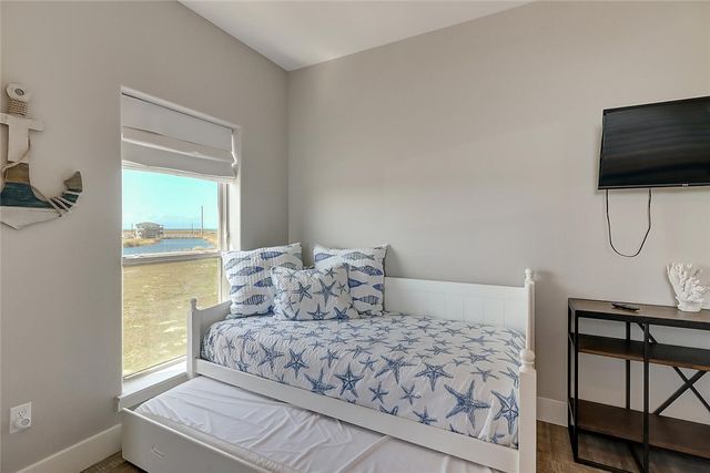 6501 Villa Castellon Dr, Port Aransas, TX 78373