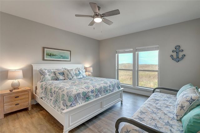 6501 Villa Castellon Dr, Port Aransas, TX 78373