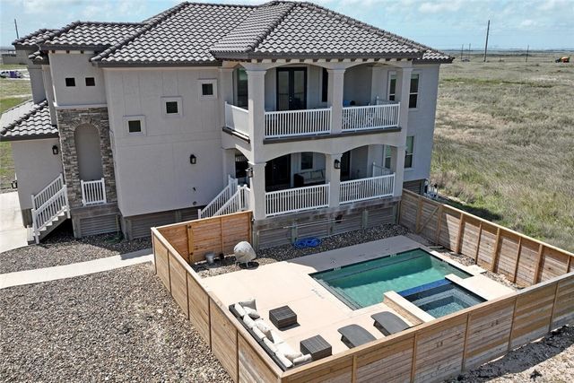 6501 Villa Castellon Dr, Port Aransas, TX 78373