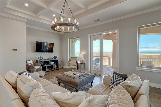 6501 Villa Castellon Dr, Port Aransas, TX 78373